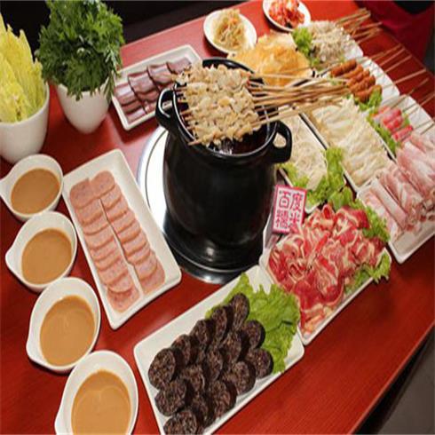 涮毛肚火鍋 濟(jì)南泉之源餐飲管理咨詢(xún)，助力創(chuàng)業(yè)新選擇