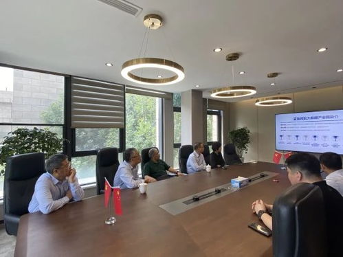 攜手藍海，共育英才——山東電子職業(yè)技術學院領導調研藍海領航大數(shù)據(jù)產(chǎn)業(yè)園，深化產(chǎn)教融合